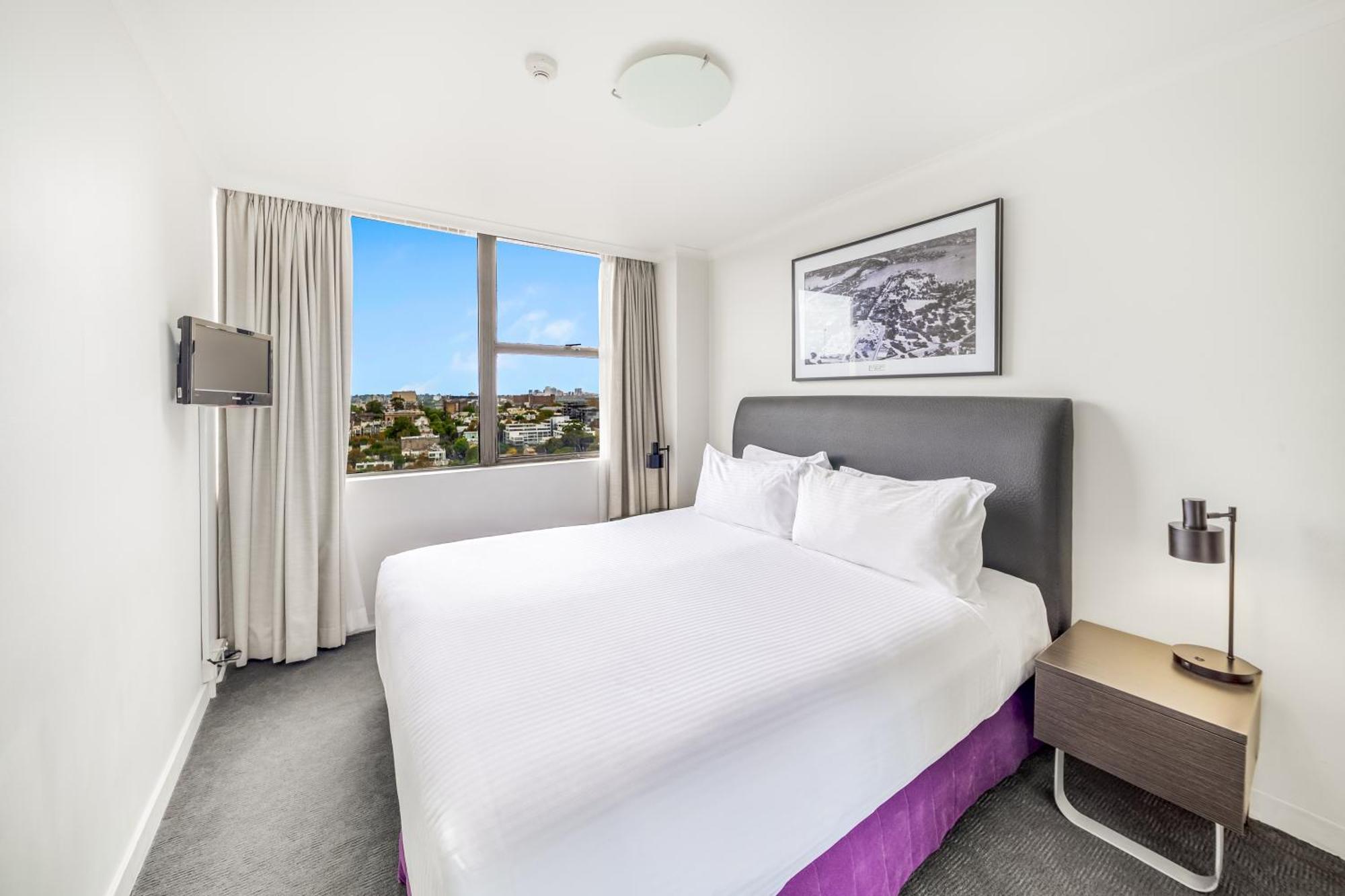 Oaks Sydney Hyde Park Suites Экстерьер фото