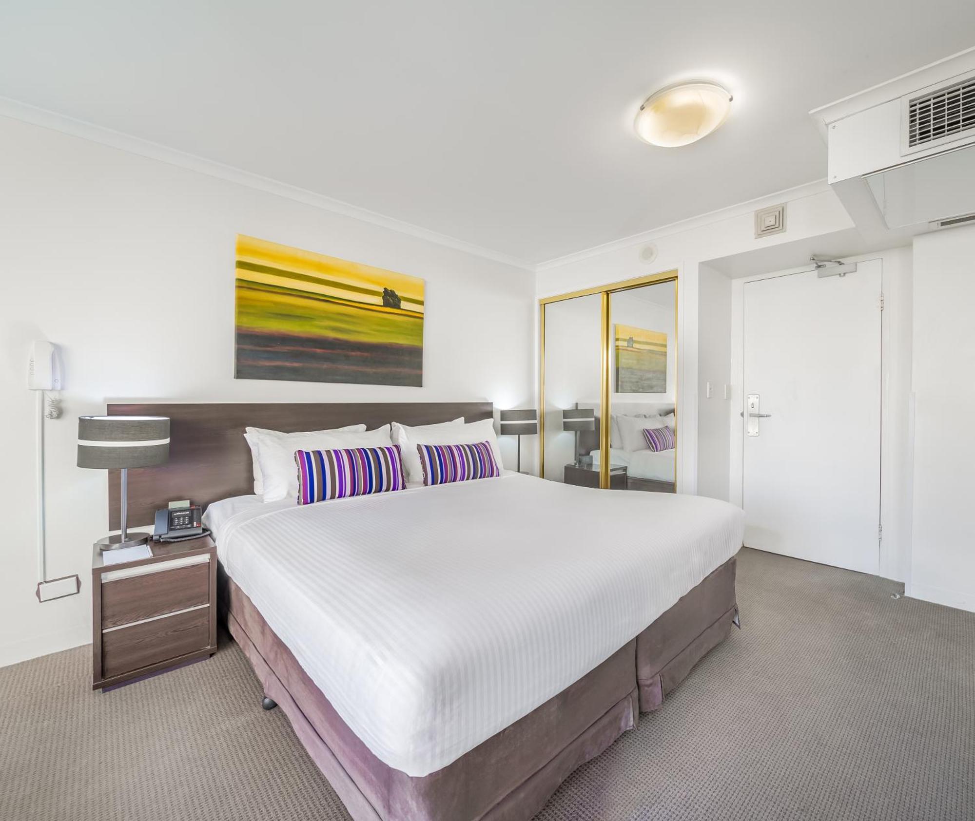 Oaks Sydney Hyde Park Suites Экстерьер фото
